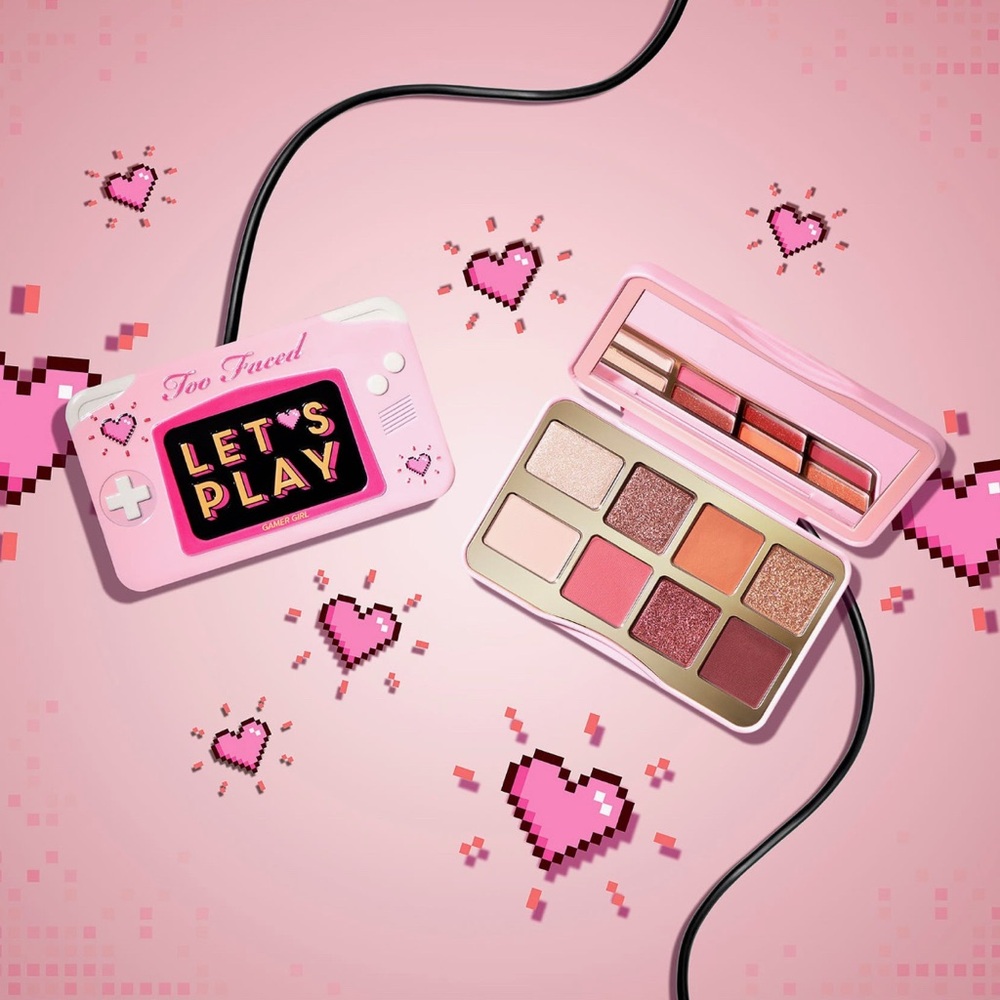 Too Faced Let's Play Mini Eyeshadow Palette - Warm tones and pinks